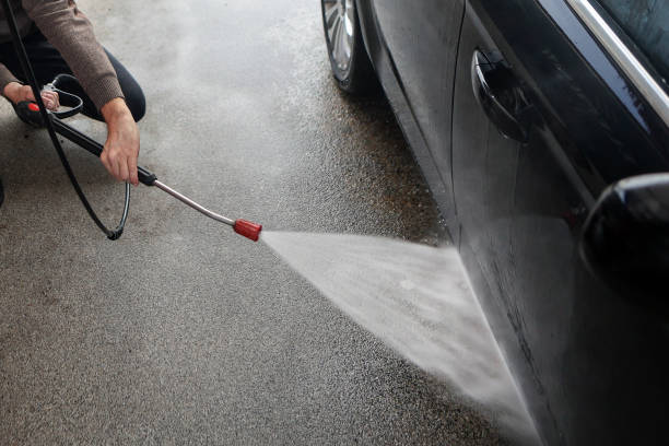 Why Choose Our Certified Pressure Washing Experts for Your Project Needs in Leachville, AR?
